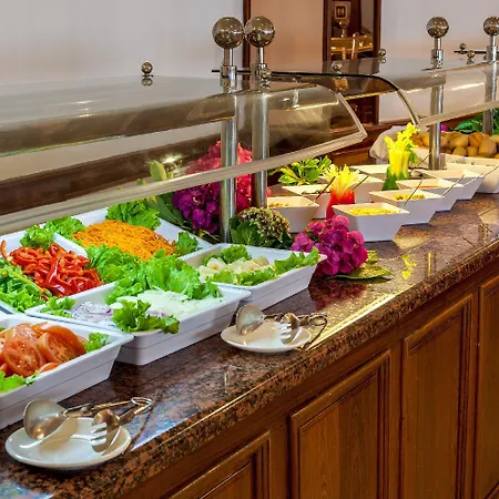 德拉格斯苏尔公寓酒店 3*