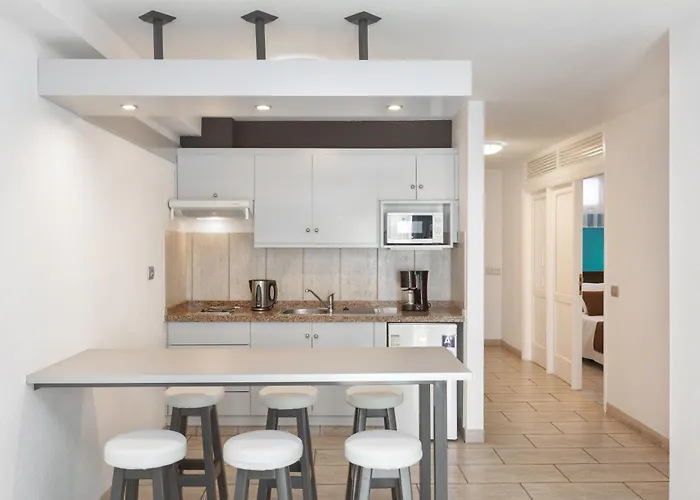 Апарт-отель Dragos Del Sur Пуэрто-де-Сантьяго