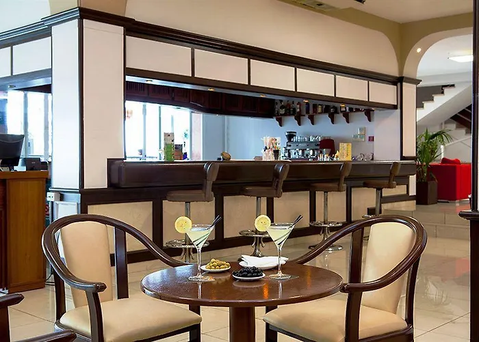 Dragos Del Sur Puerto de Santiago (Tenerife)