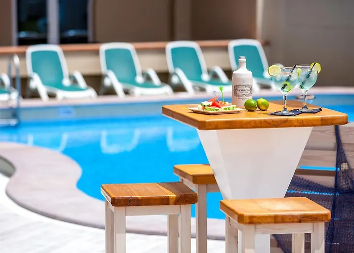 Dragos Del Sur Aparthotel