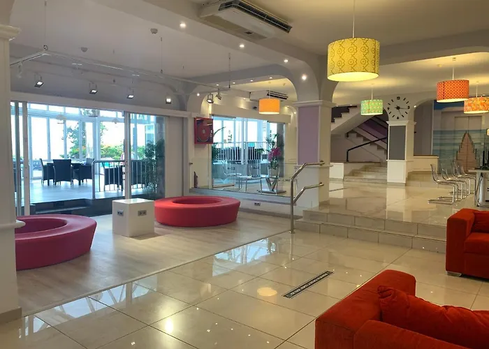 Dragos Del Sur Appart hôtel 3*