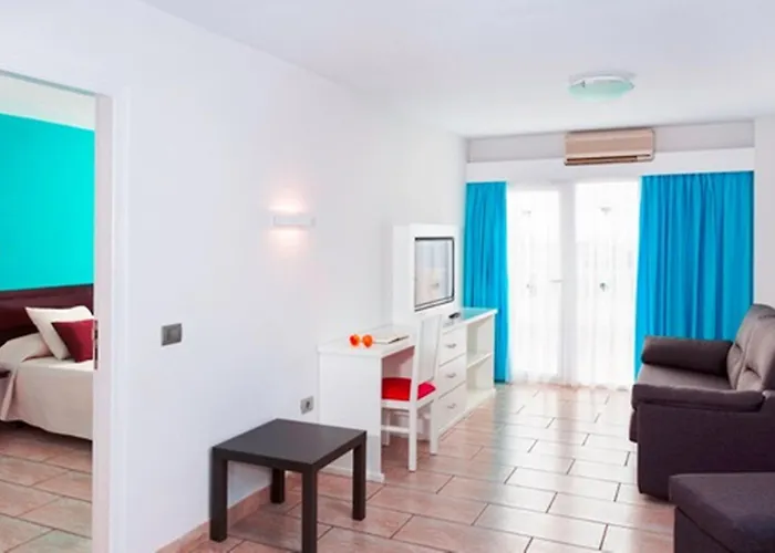 Dragos Del Sur Puerto de Santiago (Tenerife)